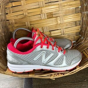 New Balance 577 Susan G. Komen